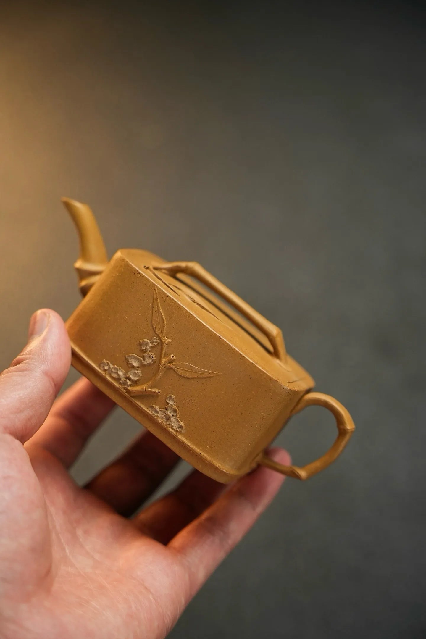 Jinghe Square Bamboo·Thin-Bodied Playing·160cc Yixing Purple Clay Teapot, Top-Grade Golden Section, Simple Clay Color, Shaped like Bamboo Nodes, Graceful and Beautiful, Hand-Applied Bamboo Leaves, Detailed and Natural, Full of Tension